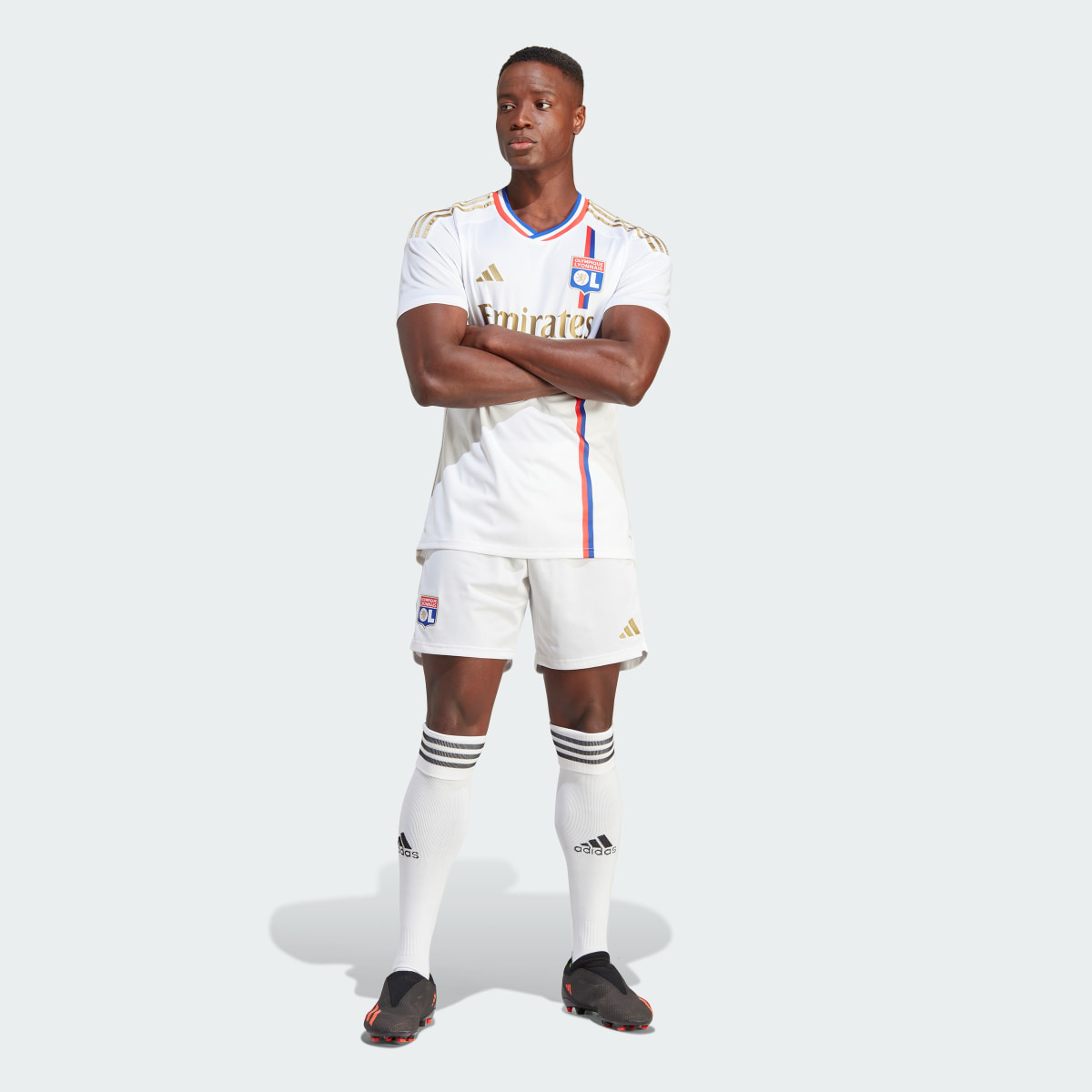 Adidas Calções Principais 23/24 do Olympique Lyonnais. 5