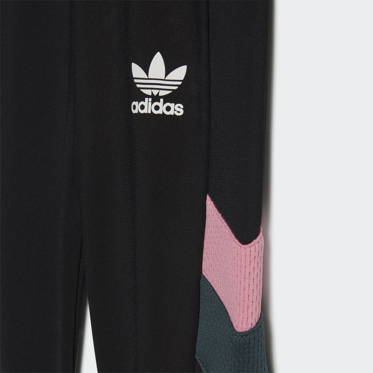 Adidas Track Suit. 9