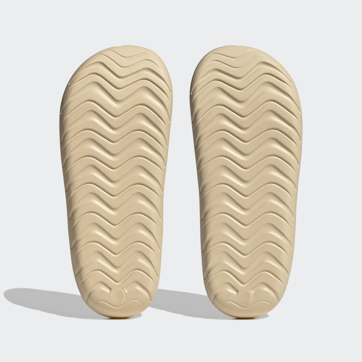 Adidas Adicane Flip-Flops. 4