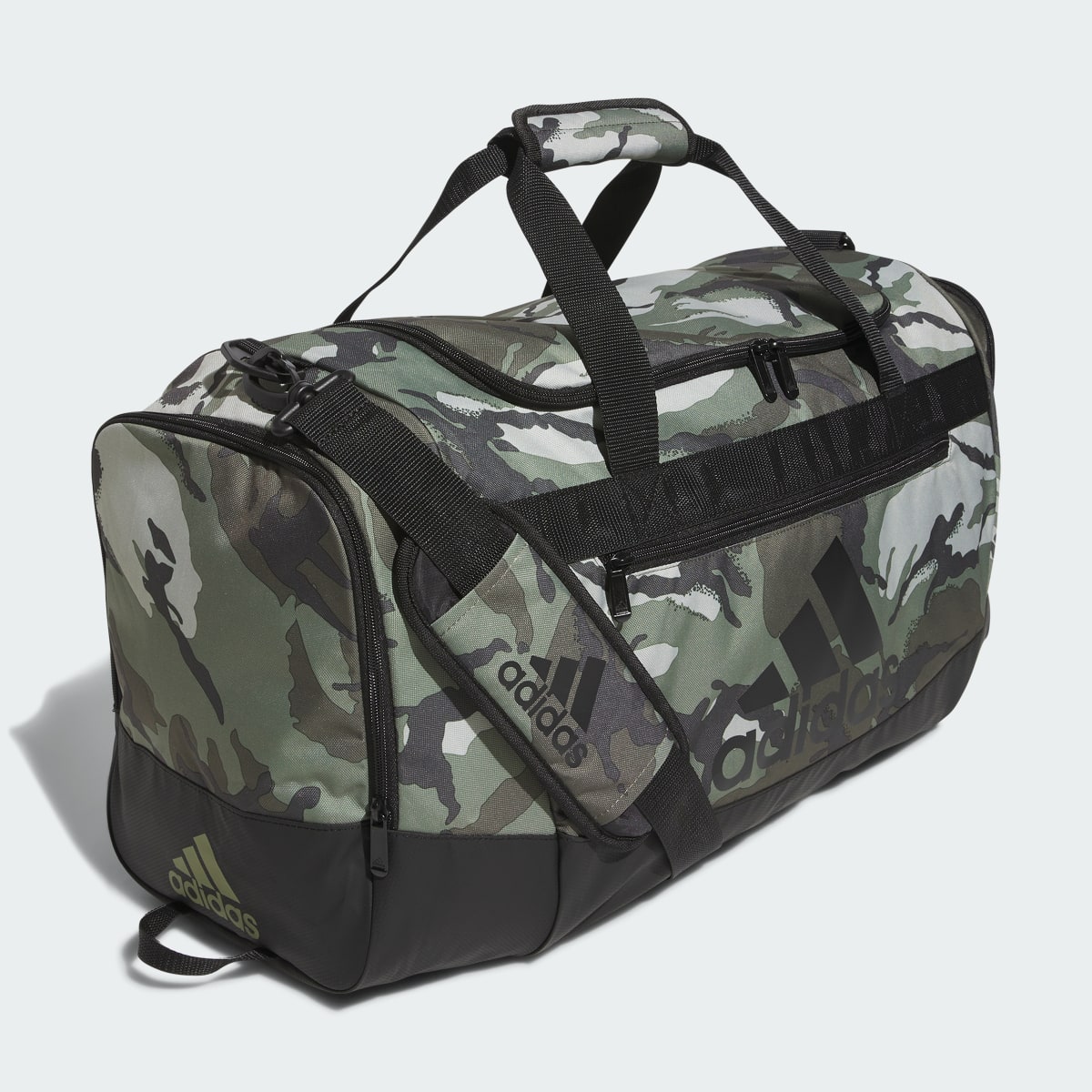 Adidas Defender IV Medium Duffel. 4