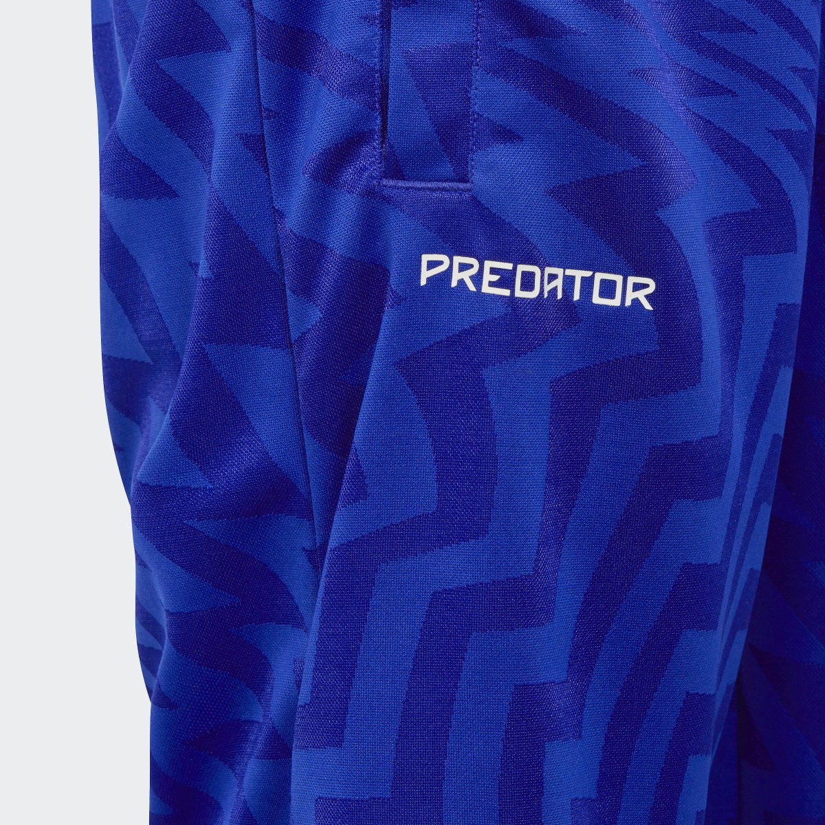 Adidas Football-Inspired Predator Şort. 5