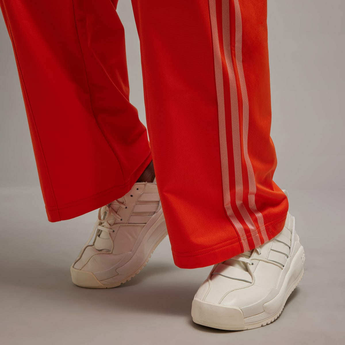 Adidas Pantalon de survêtement jambes larges Y-3 Firebird. 8