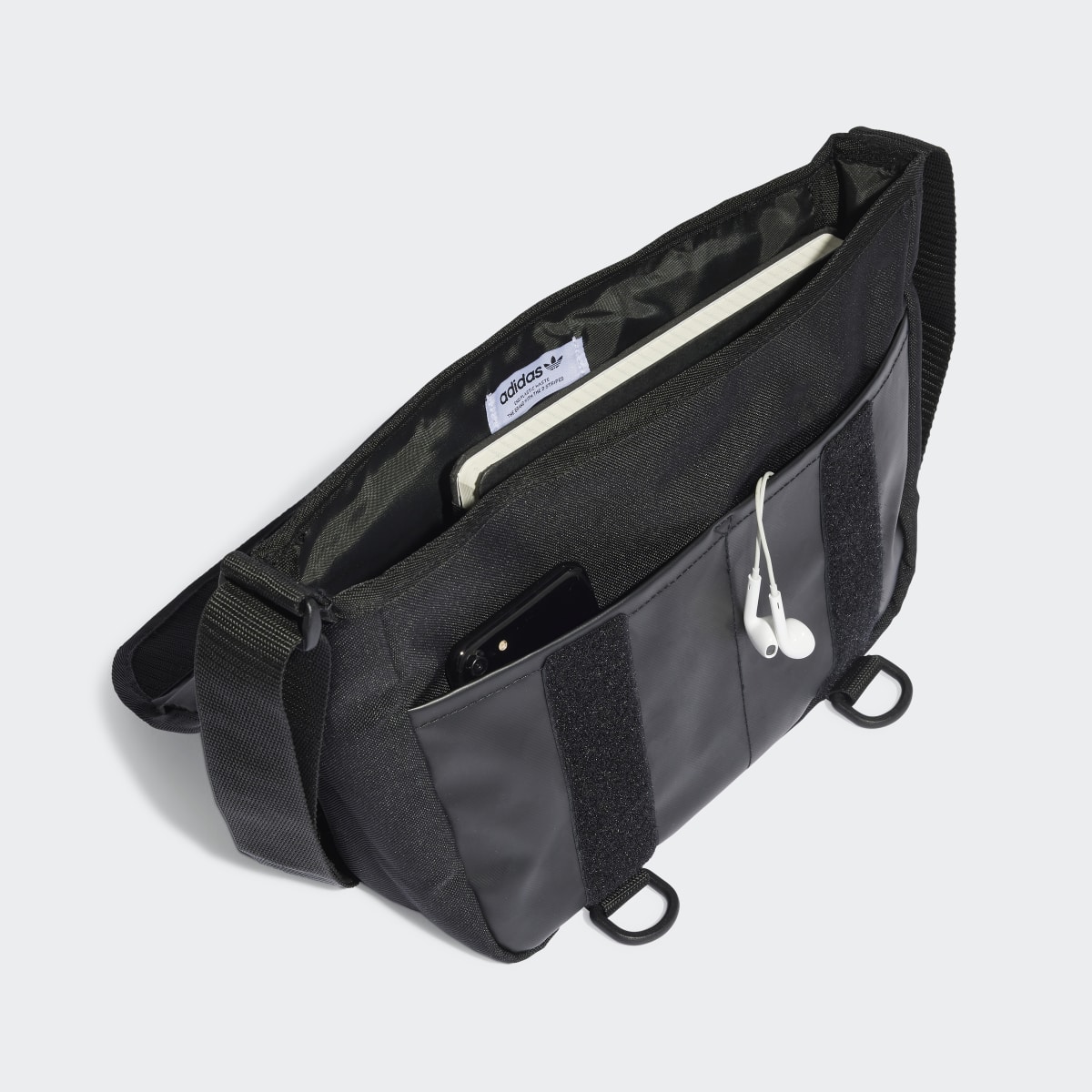 Adidas Adicolor Archive Messenger Bag. 5