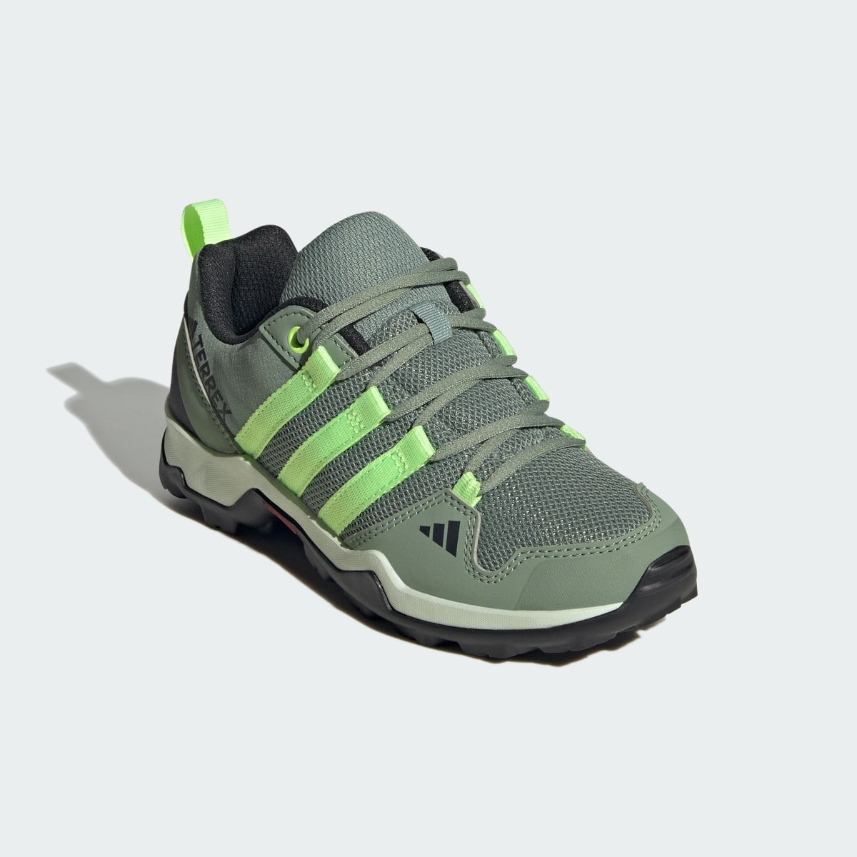 Adidas Buty Terrex AX2R Hiking. 5