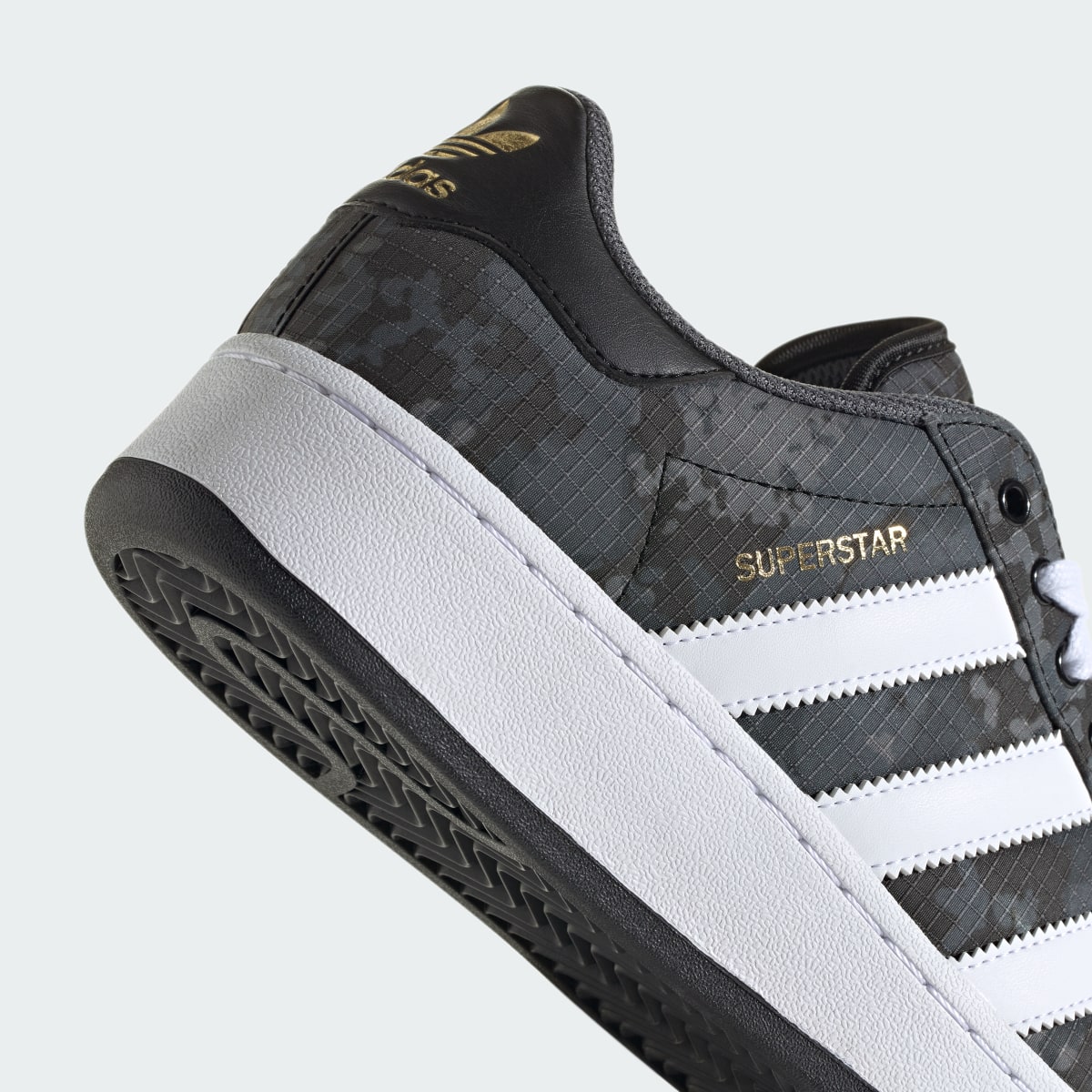 Adidas Tenis Superstar XLG. 9