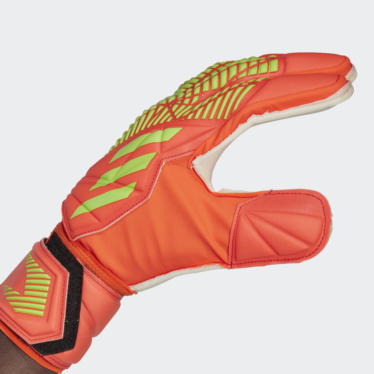 Adidas Guantes Predator Edge Match. 9