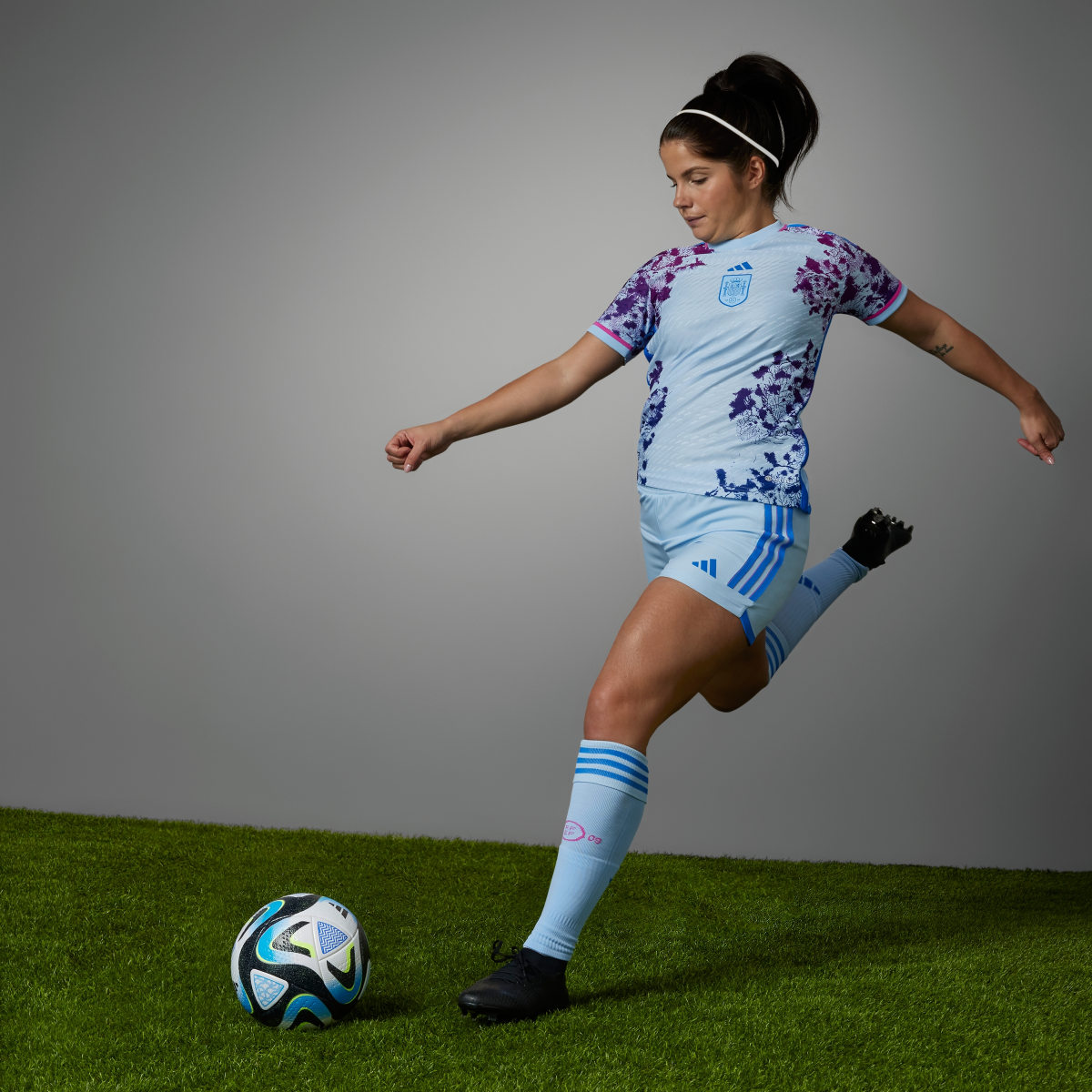 Adidas Camisola Alternativa Oficial 23 da Seleção Feminina da Espanha. 7