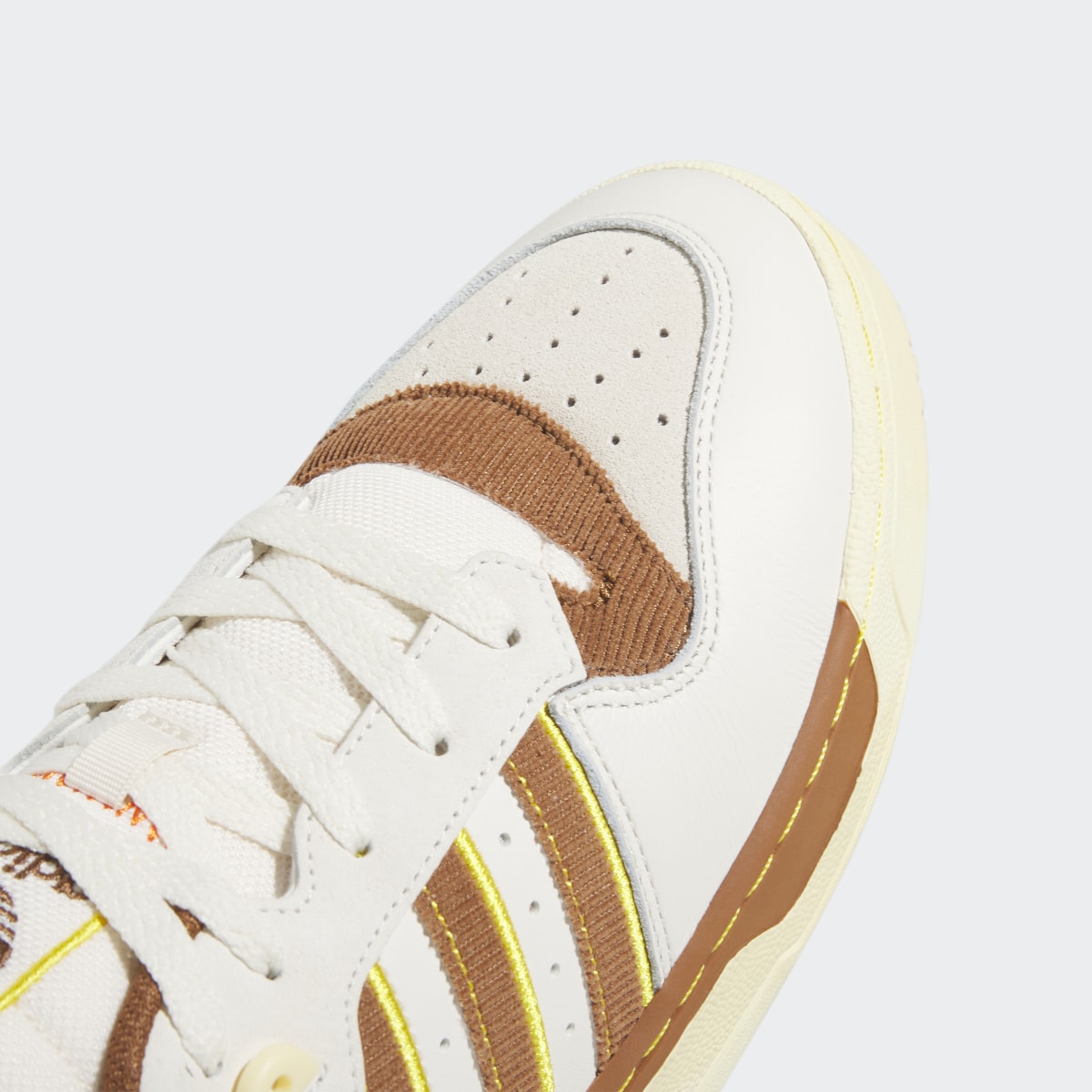 Adidas Sapatilhas Rivalry Low 86. 9