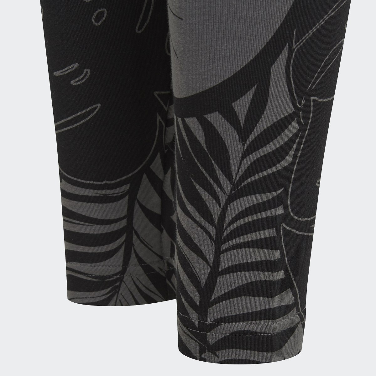 Adidas Future Icons Graphic Leggings. 5