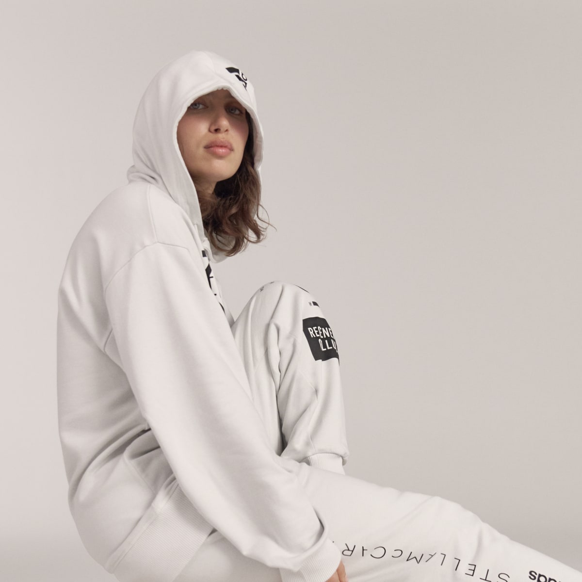 Adidas by Stella McCartney Sportswear Regenerated Cellulose Hose – Genderneutral. 5