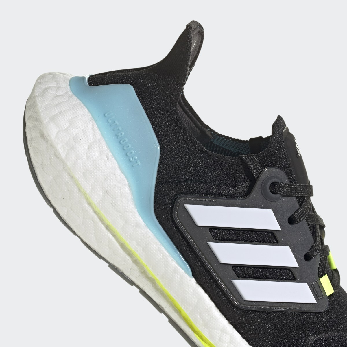 Adidas ULTRABOOST 22 LAUFSCHUH. 9