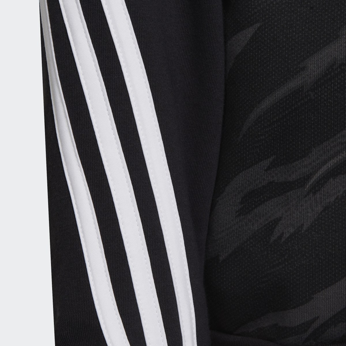 Adidas 3-Stripes Tracksuit. 8