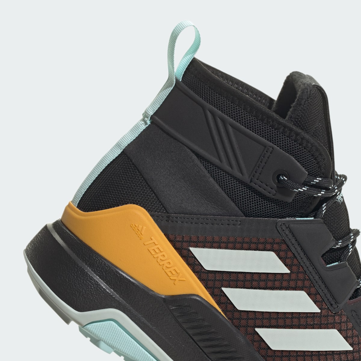 Adidas Botas de Caminhada COLD.RDY Trailmaker TERREX. 9