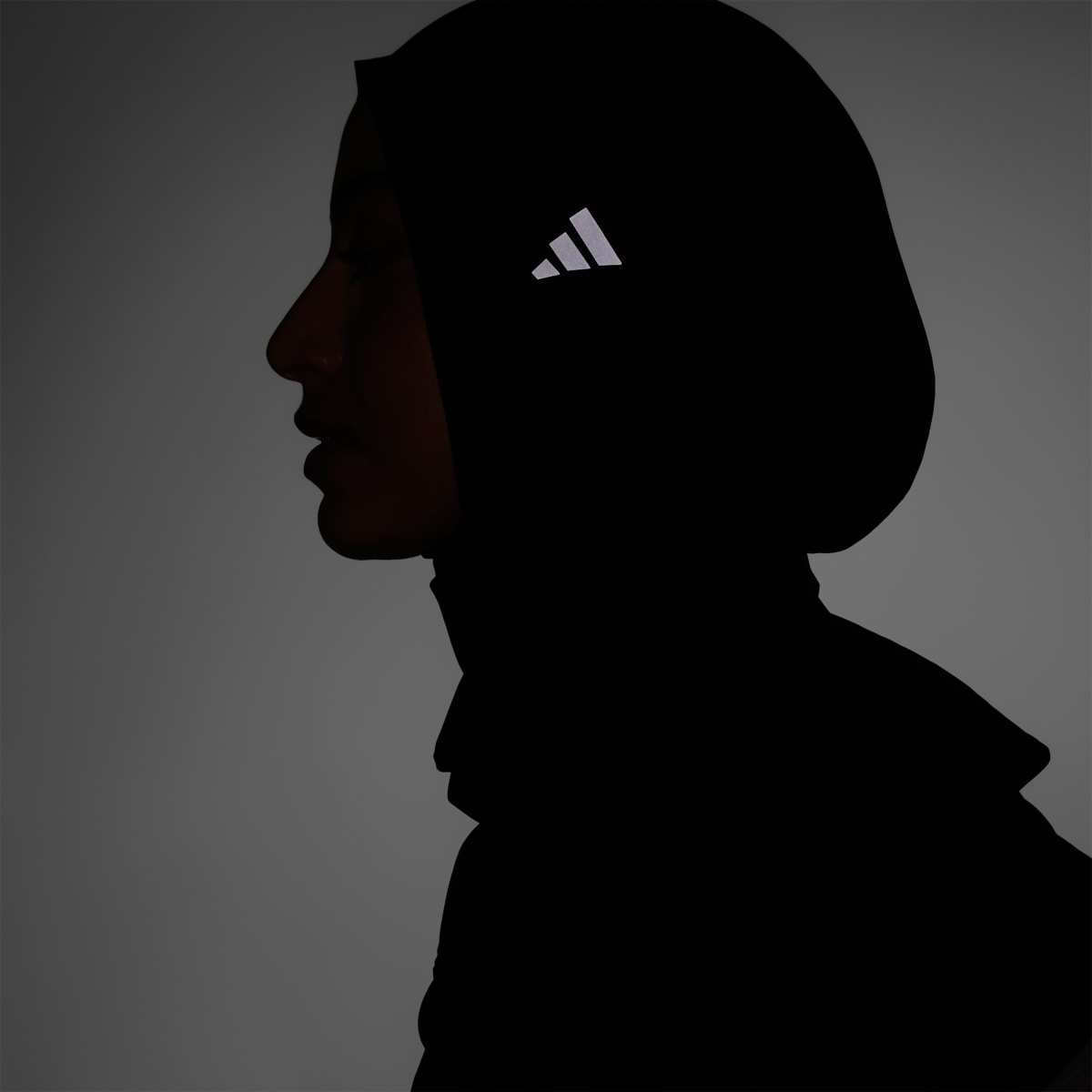 Adidas Own the Run 3-Stripes Hijab. 5