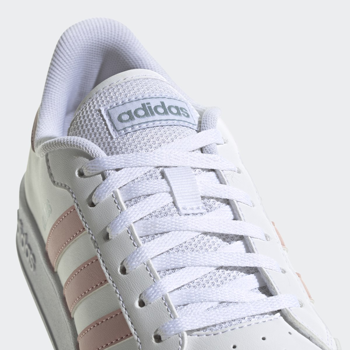 Adidas Chaussure Breaknet. 9