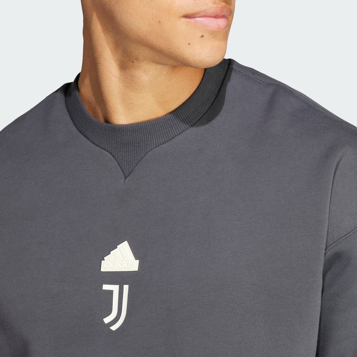 Adidas Juventus LFSTLR Sweatshirt. 6