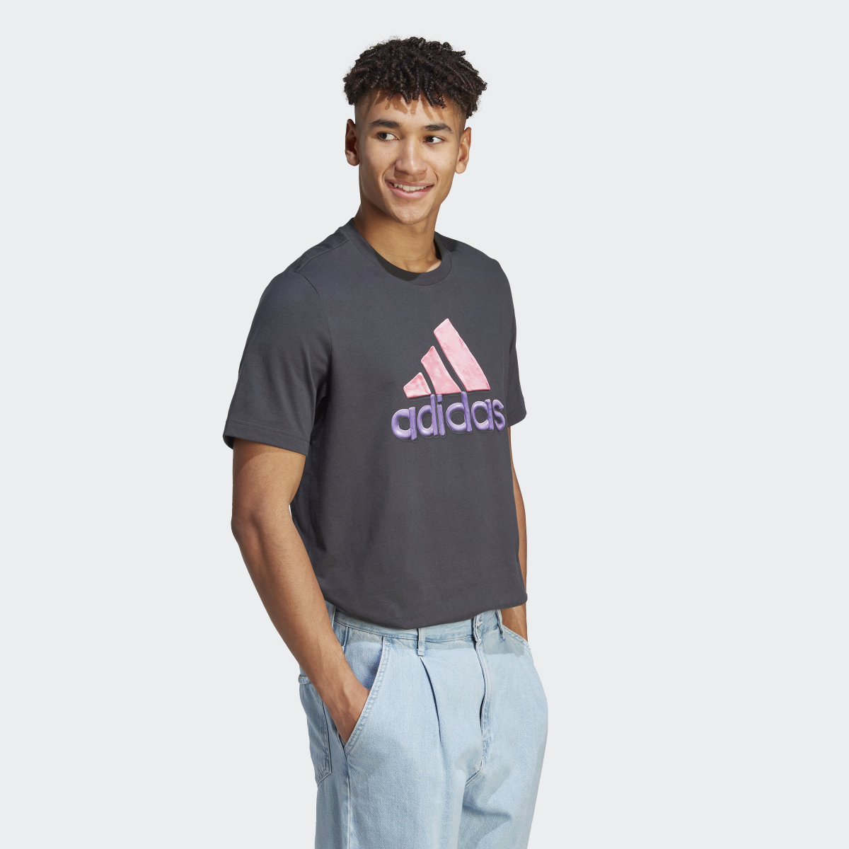 Adidas T-shirt Sportswear. 4