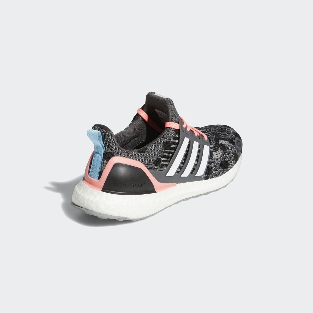 Adidas Tenis Ultraboost 5.0 DNA. 6