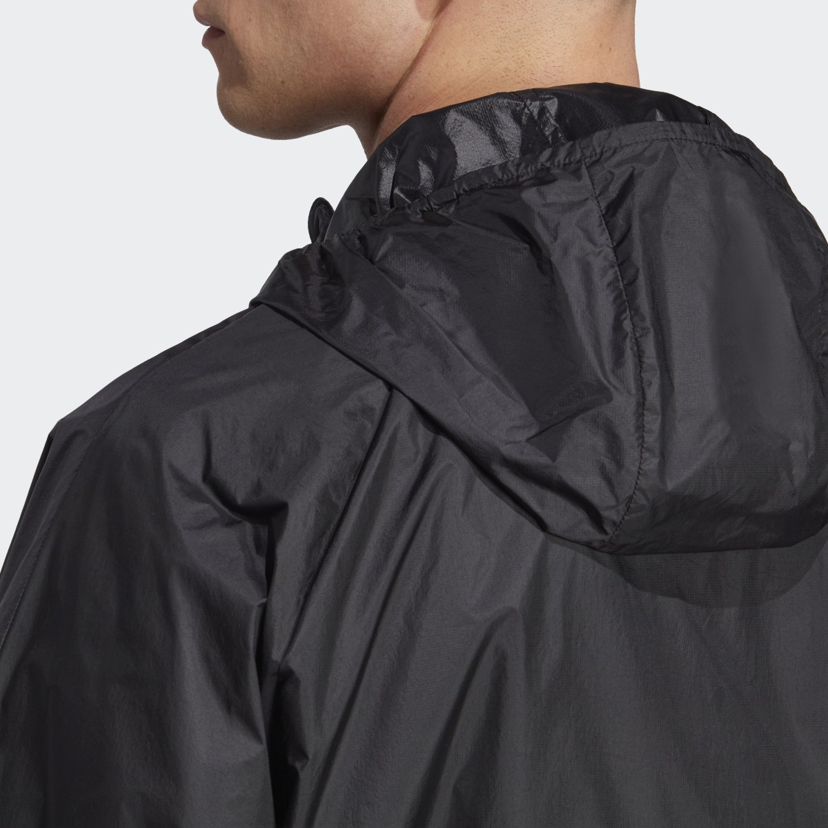 Adidas Anorak com Capuz WIND.RDY. 6