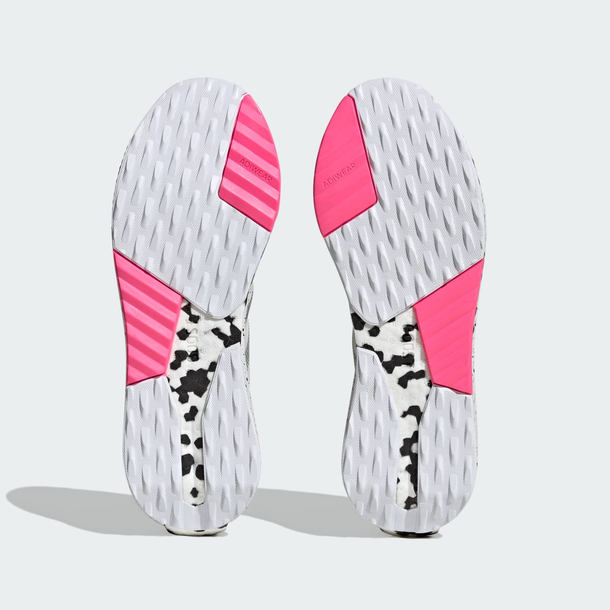 Adidas Zapatilla Avryn. 4