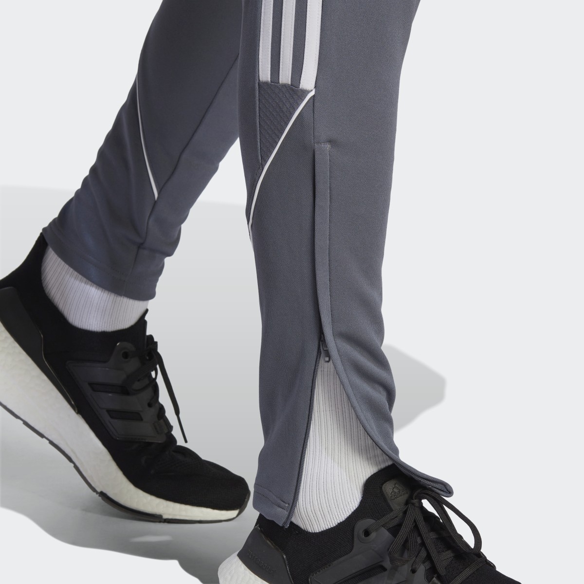 Adidas Pantalón Tiro 23 League. 6