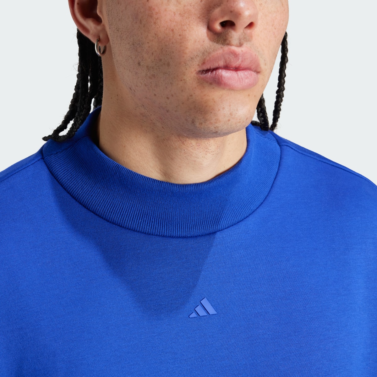 Adidas Basketball Sweatshirt. 7