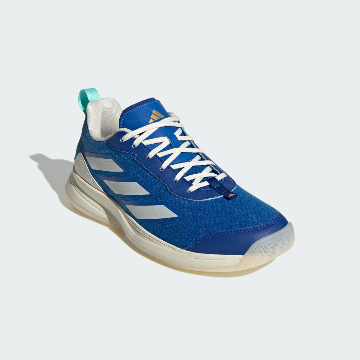 Adidas Chaussure de tennis basse Avaflash. 5