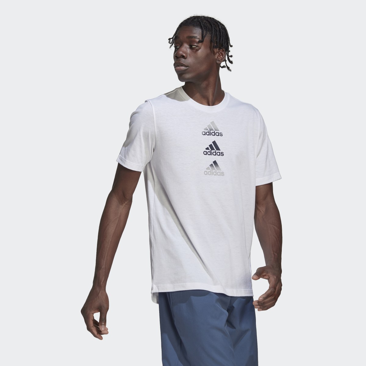 Adidas Designed 2 Move Logo T-Shirt. 4