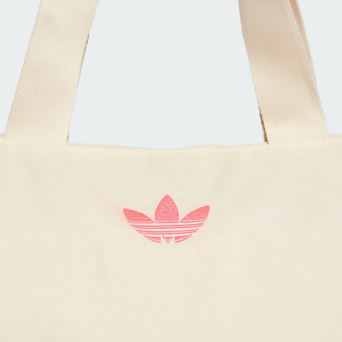 Adidas Bolso Shopper Quilted Trefoil. 6