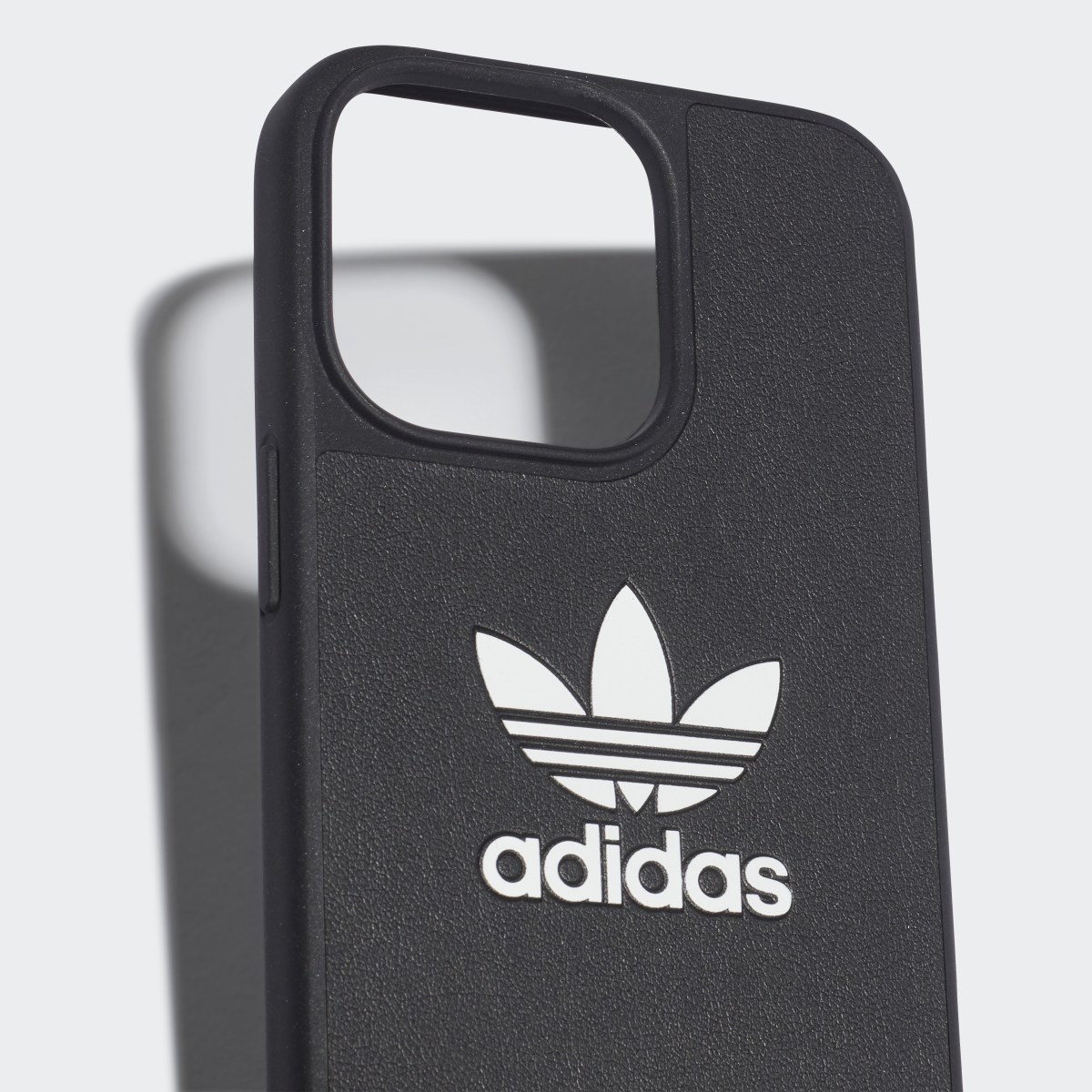 Adidas OR Moulded Case BASIC for iPhone 13/13 Pro. 5