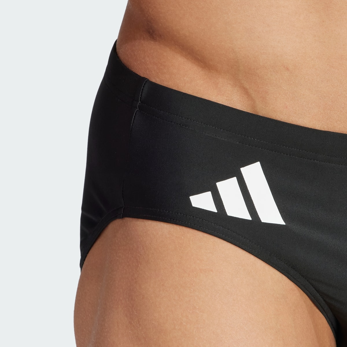 Adidas Solid Badehose. 5