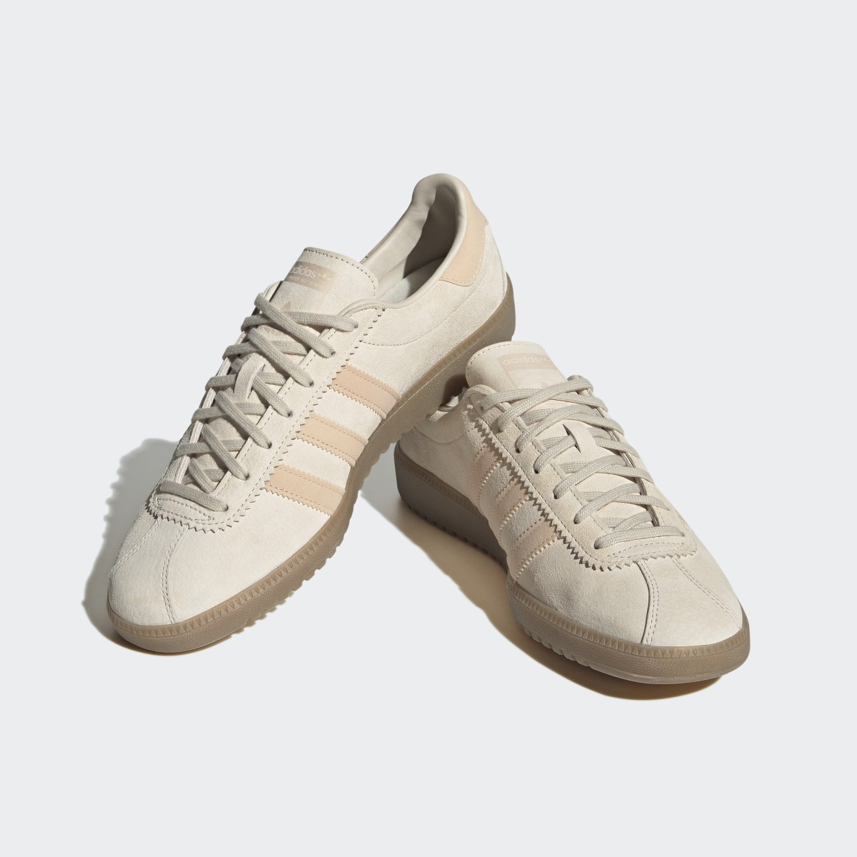 Adidas Chaussure Bermuda. 5