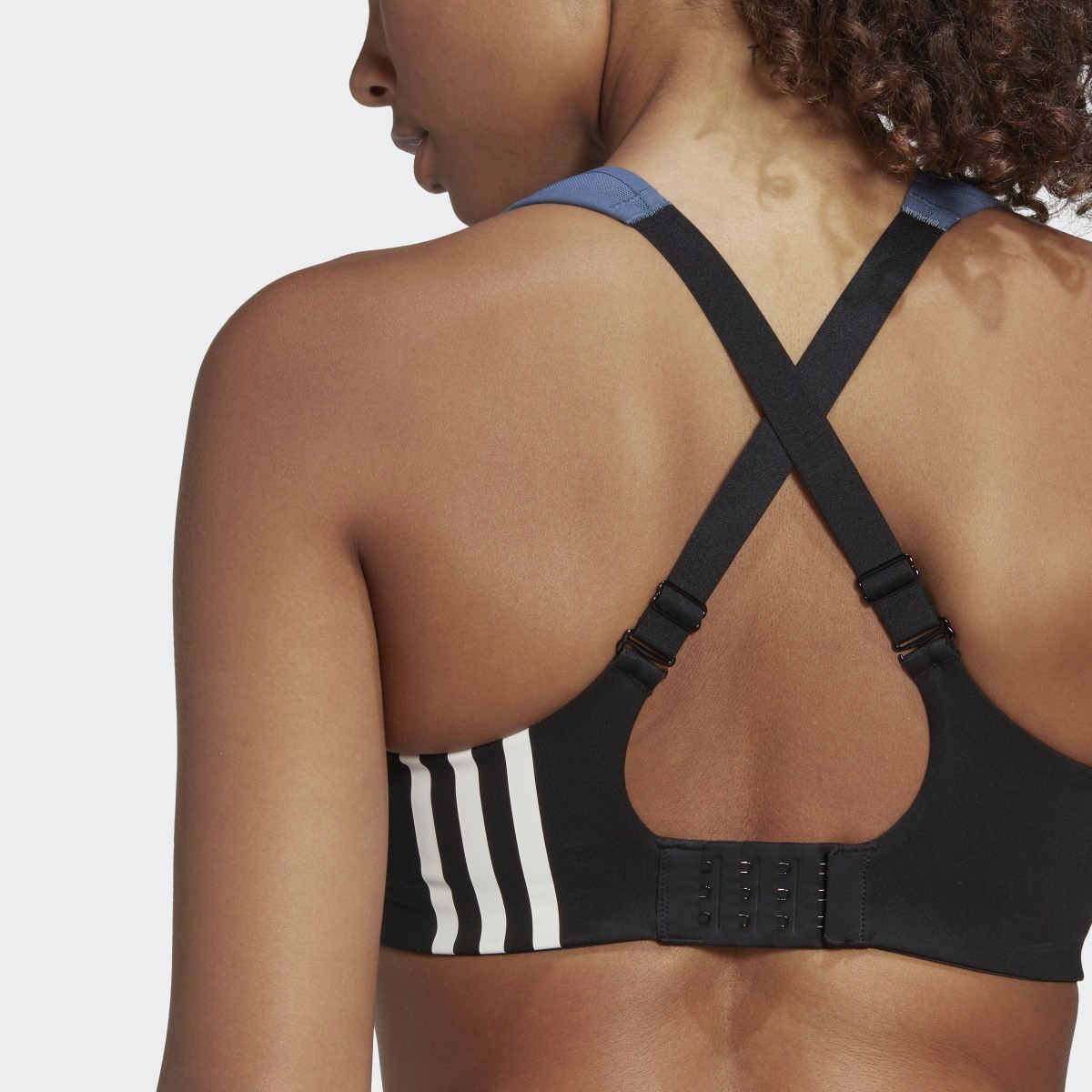 Adidas TLRD Impact Training High-Support Bra. 10