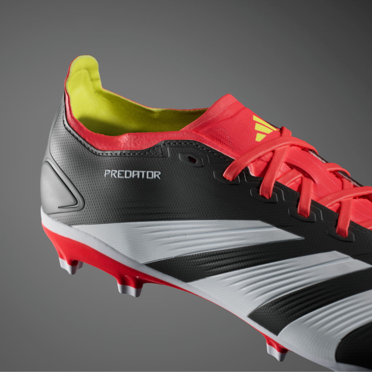 Adidas Botas de Futebol Predator League — Piso firme. 12