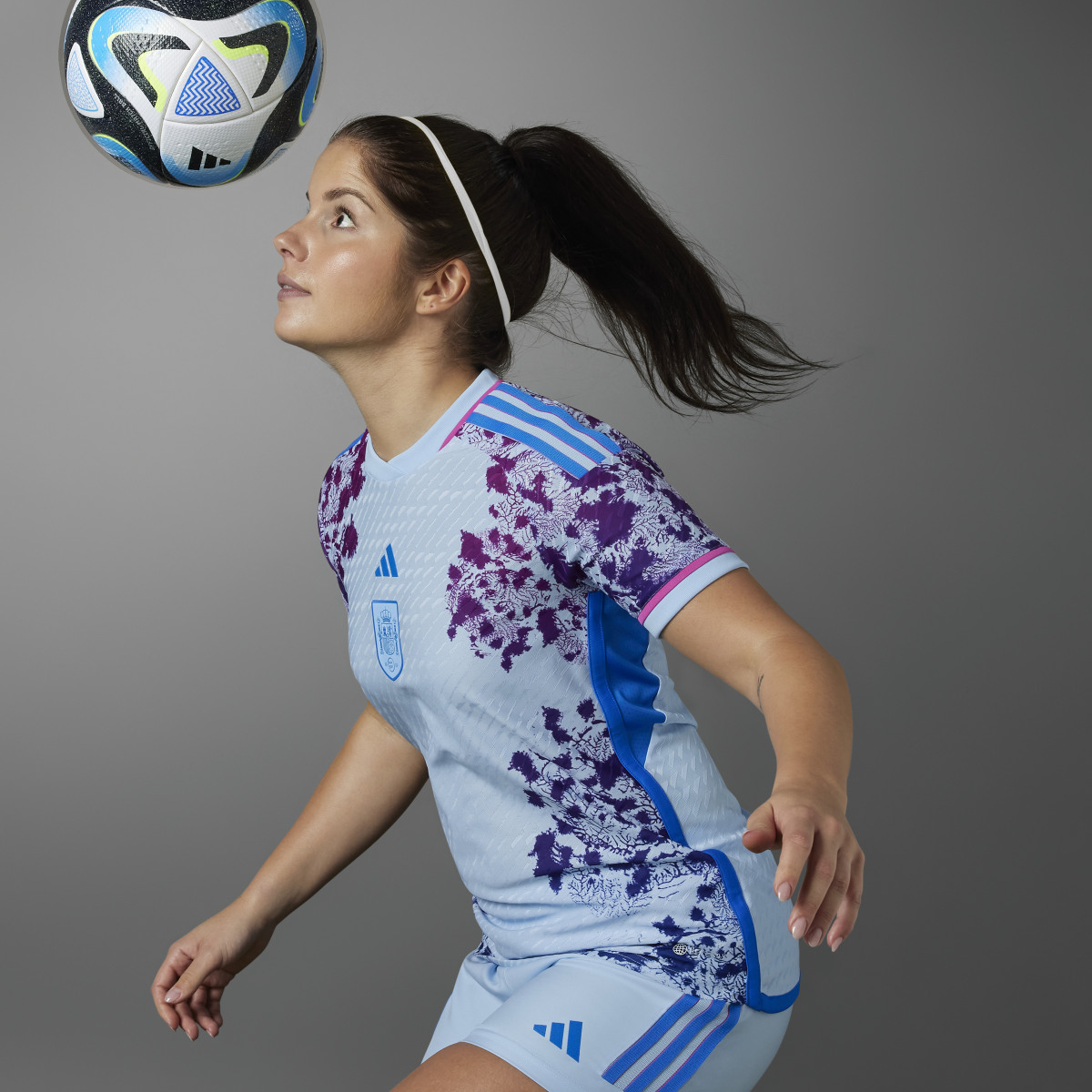Adidas Maillot Extérieur équipe féminine Espagne 23 Authentique. 8
