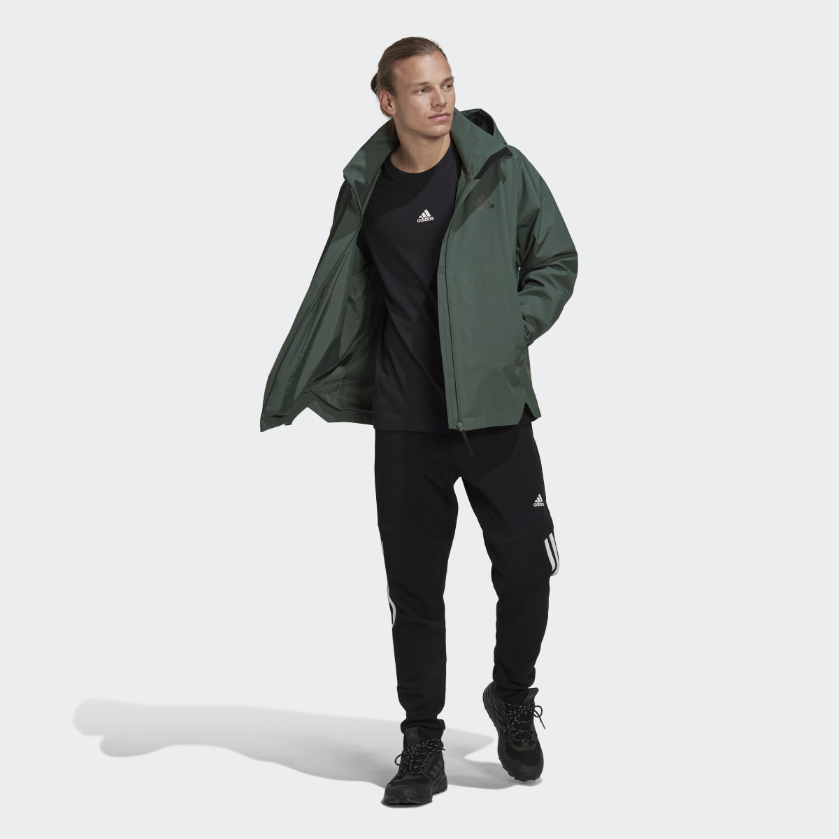 Adidas Traveer RAIN.RDY Jacket (Gender Neutral). 6