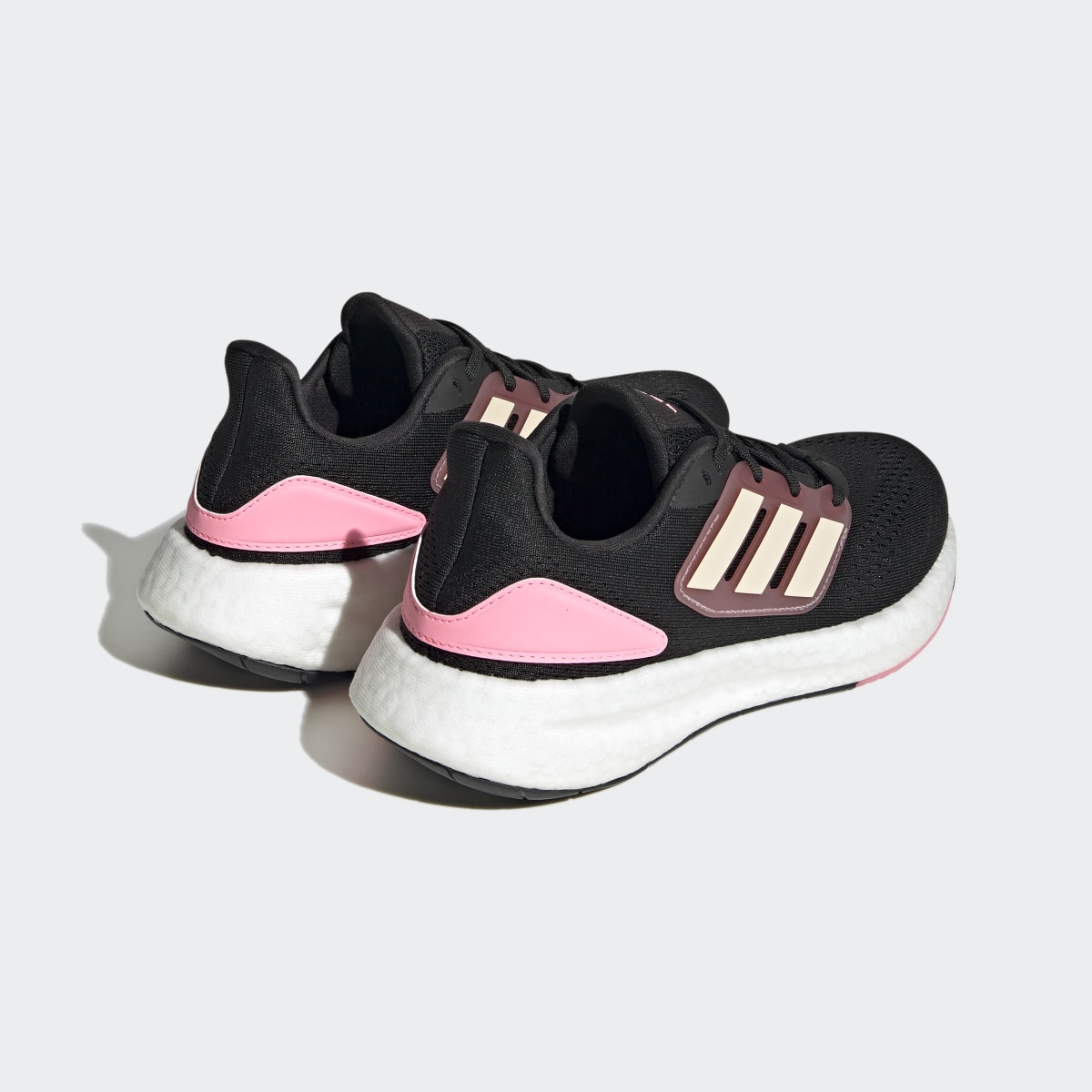 Adidas Chaussure Pureboost 22. 6