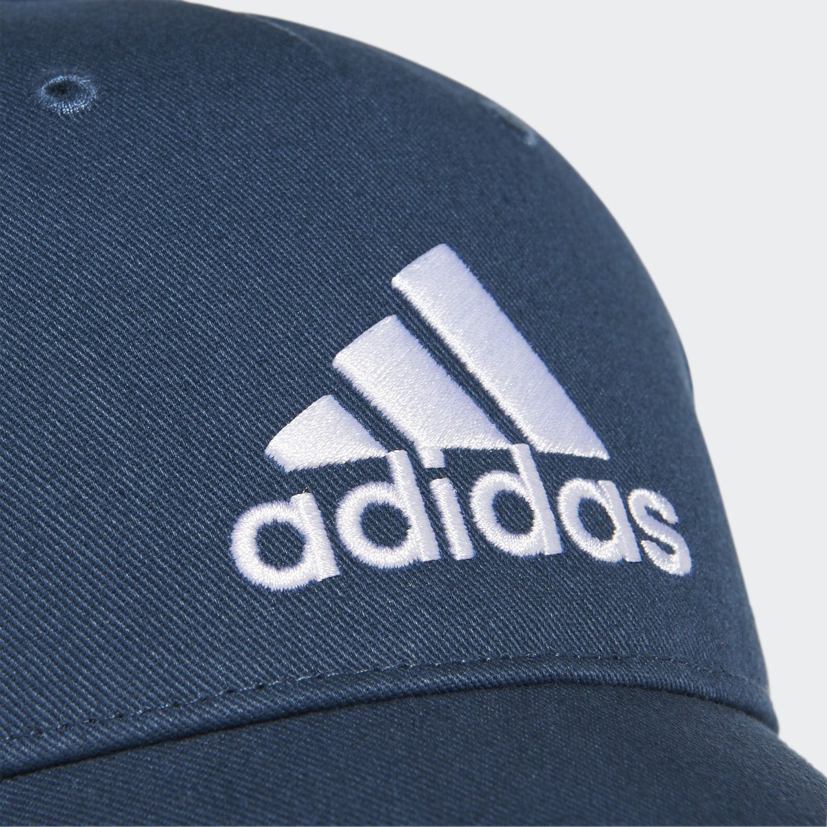 Adidas Cappellino Graphic. 5