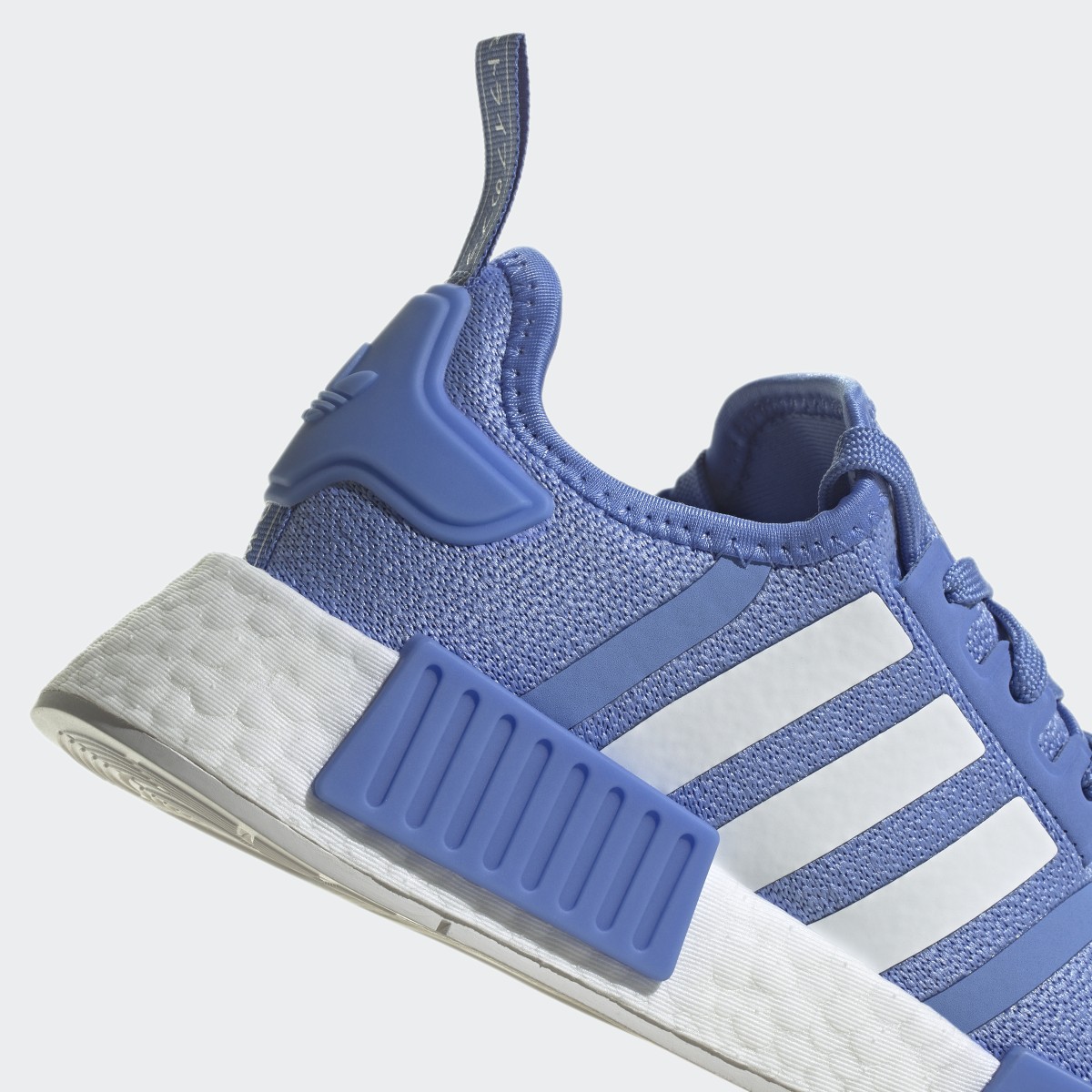 Adidas Tenis NMD_R1. 9