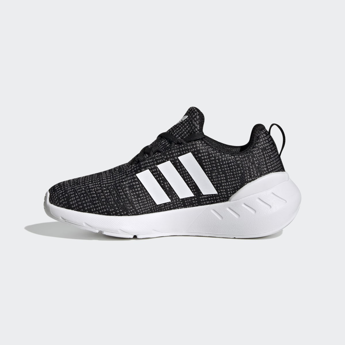 Adidas Swift Run 22 Shoes. 7