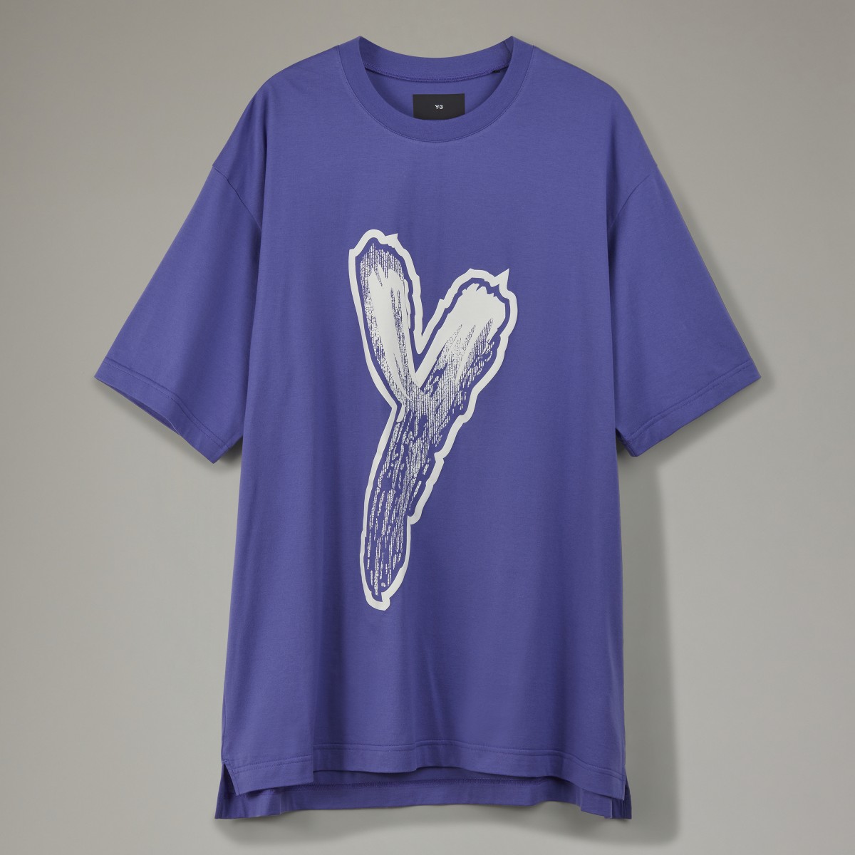 Adidas LOGO GFX TEE. 5