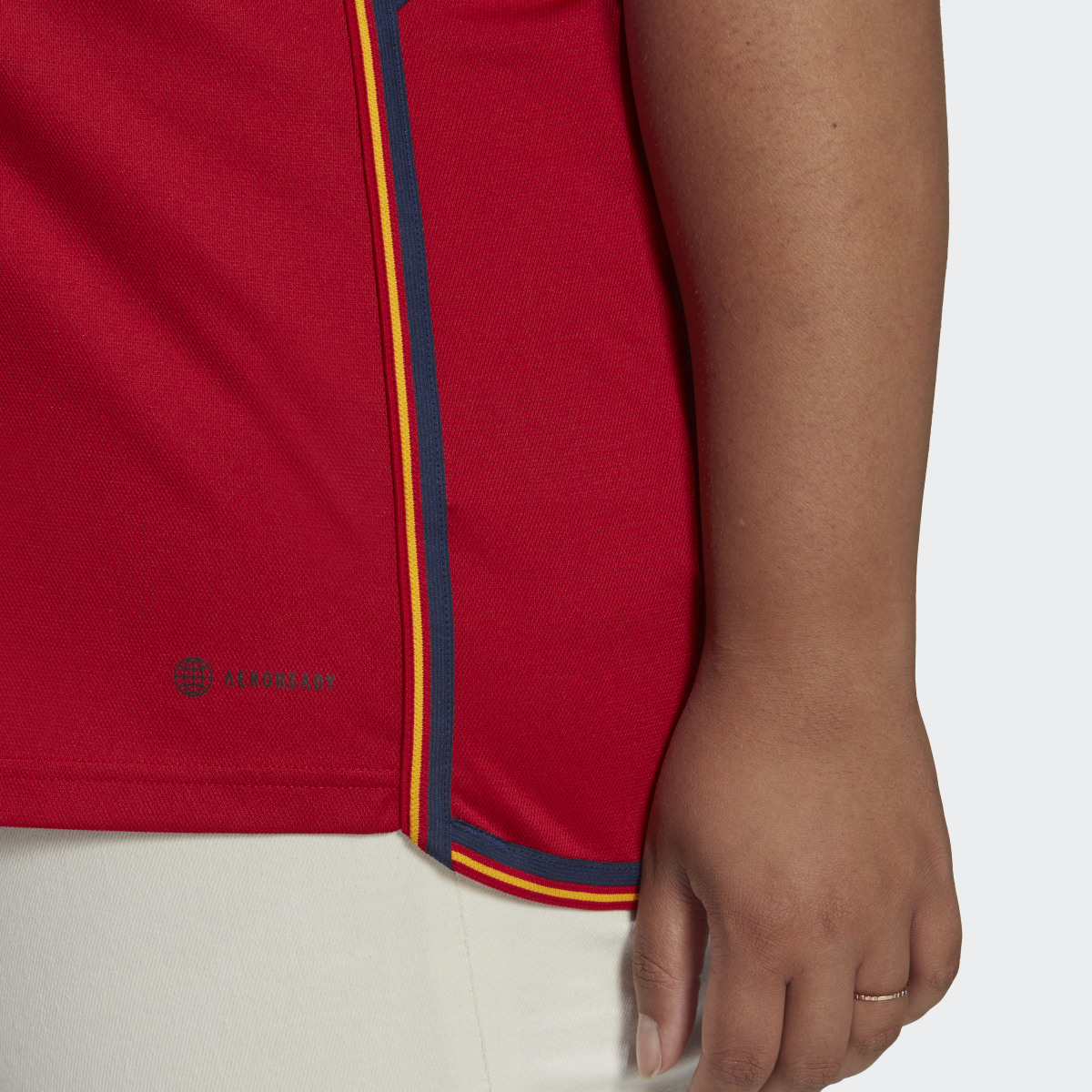 Adidas Camiseta primera equipación España 22 (Tallas grandes). 8