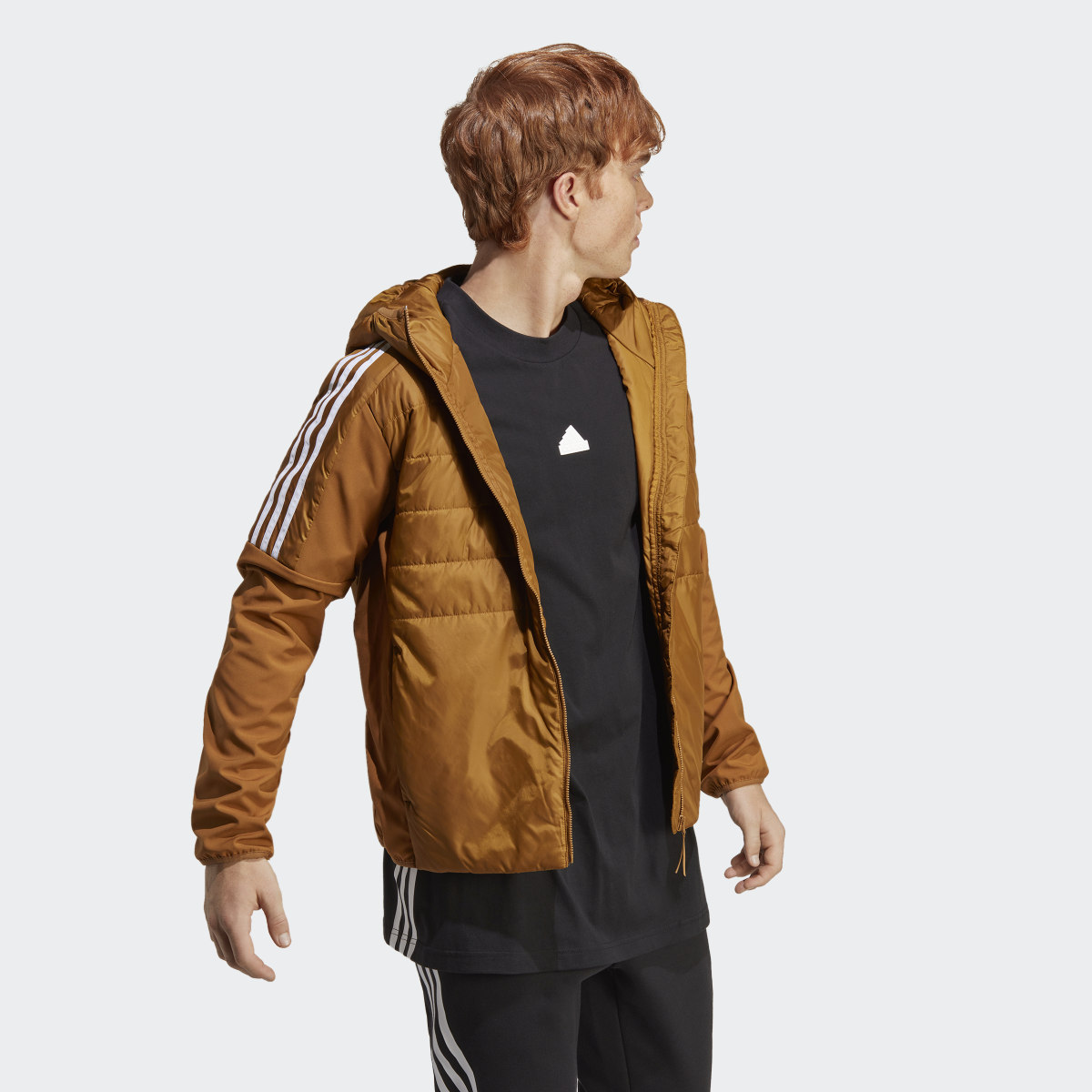 Adidas Essentials Insulated Hooded Hybrid Jacket. 4