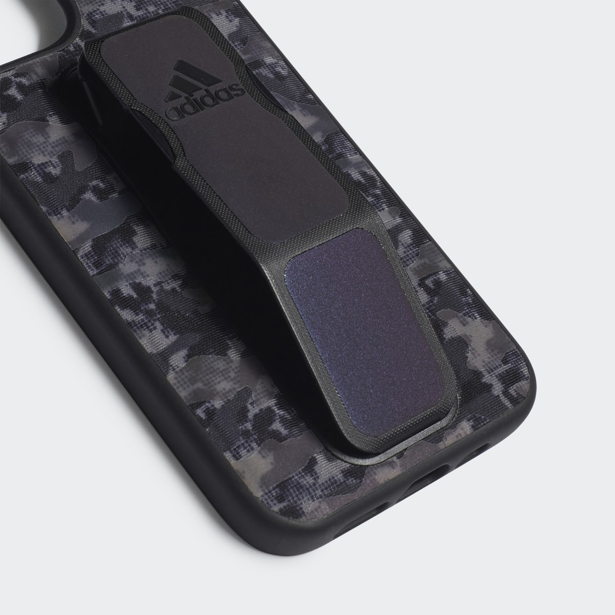 Adidas Grip Case iPhone 2020 6.1 Inch. 4