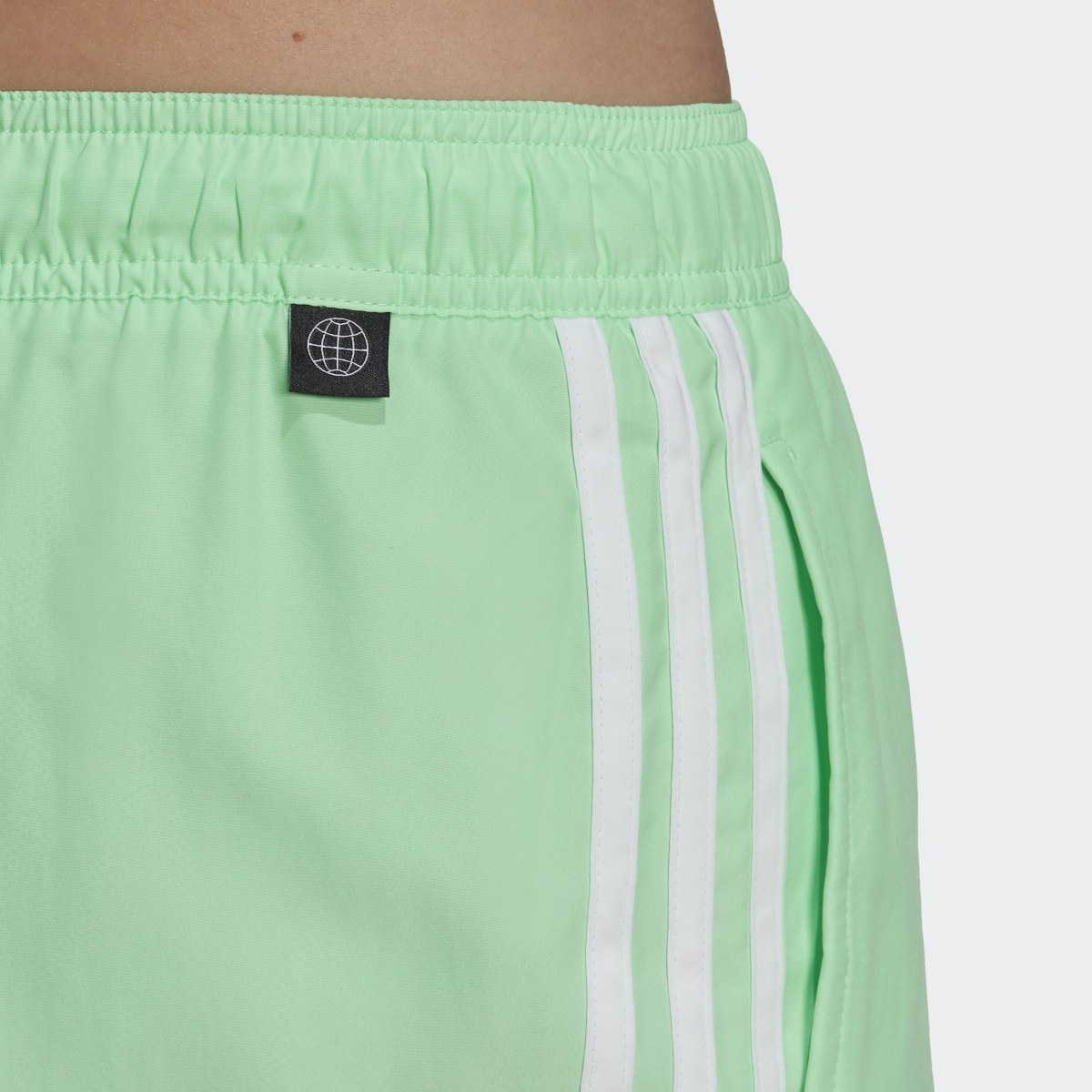 Adidas Classic 3-Streifen Badeshorts. 6