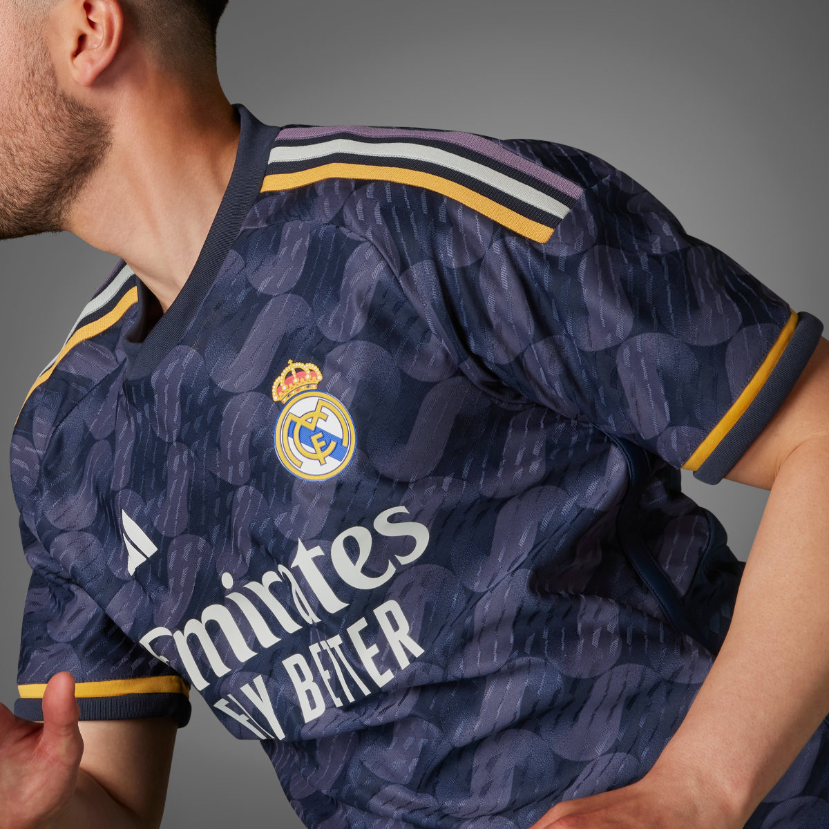 Adidas Maglia Away Authentic 23/24 Real Madrid. 4