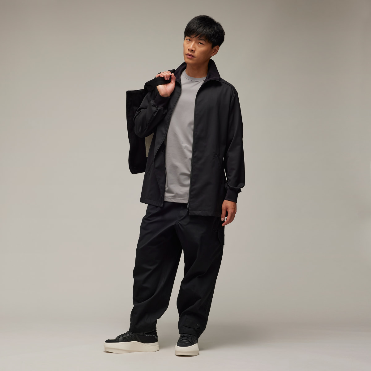 Adidas Y-3 Workwear Cargo Pants. 4