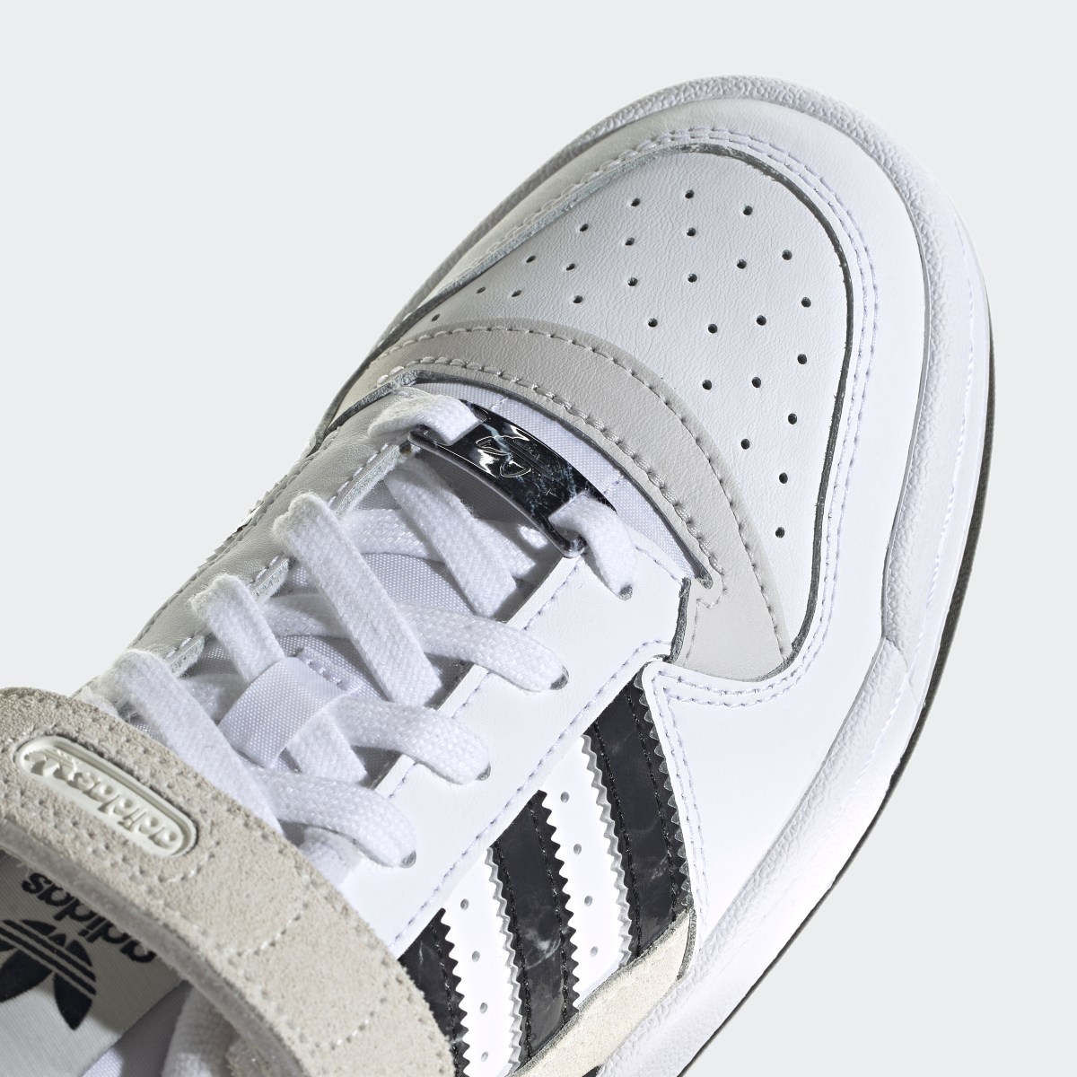 Adidas Forum Low Shoes. 10