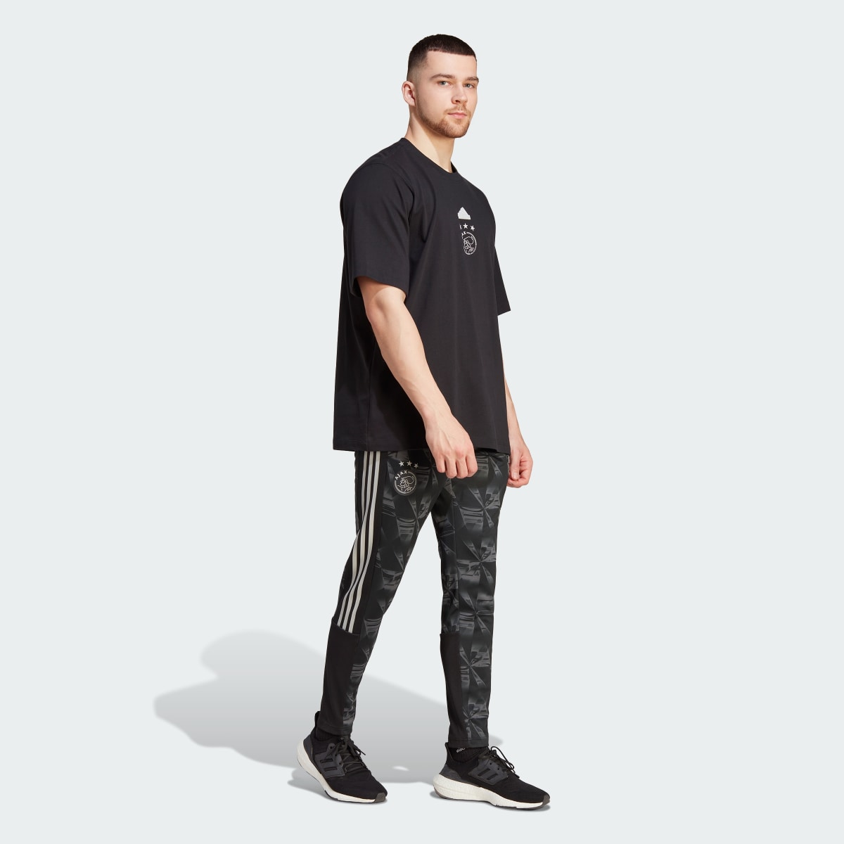 Adidas Ajax LFSTLR Oversized T-Shirt. 4