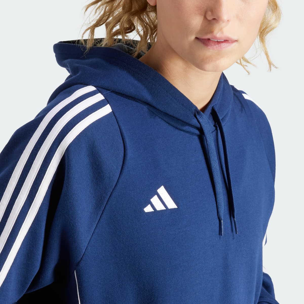 Adidas Camisola com Capuz Tiro 24. 7